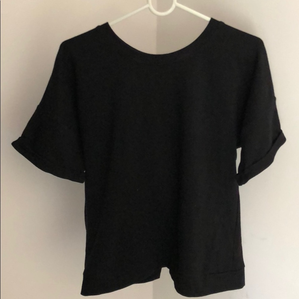 S/S Black Sweater